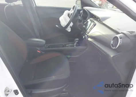 2023 Nissan Kicks Sr Xtronic Cvt z USA, uszkodzony, nr VIN 3N1CP5DV5PL529505